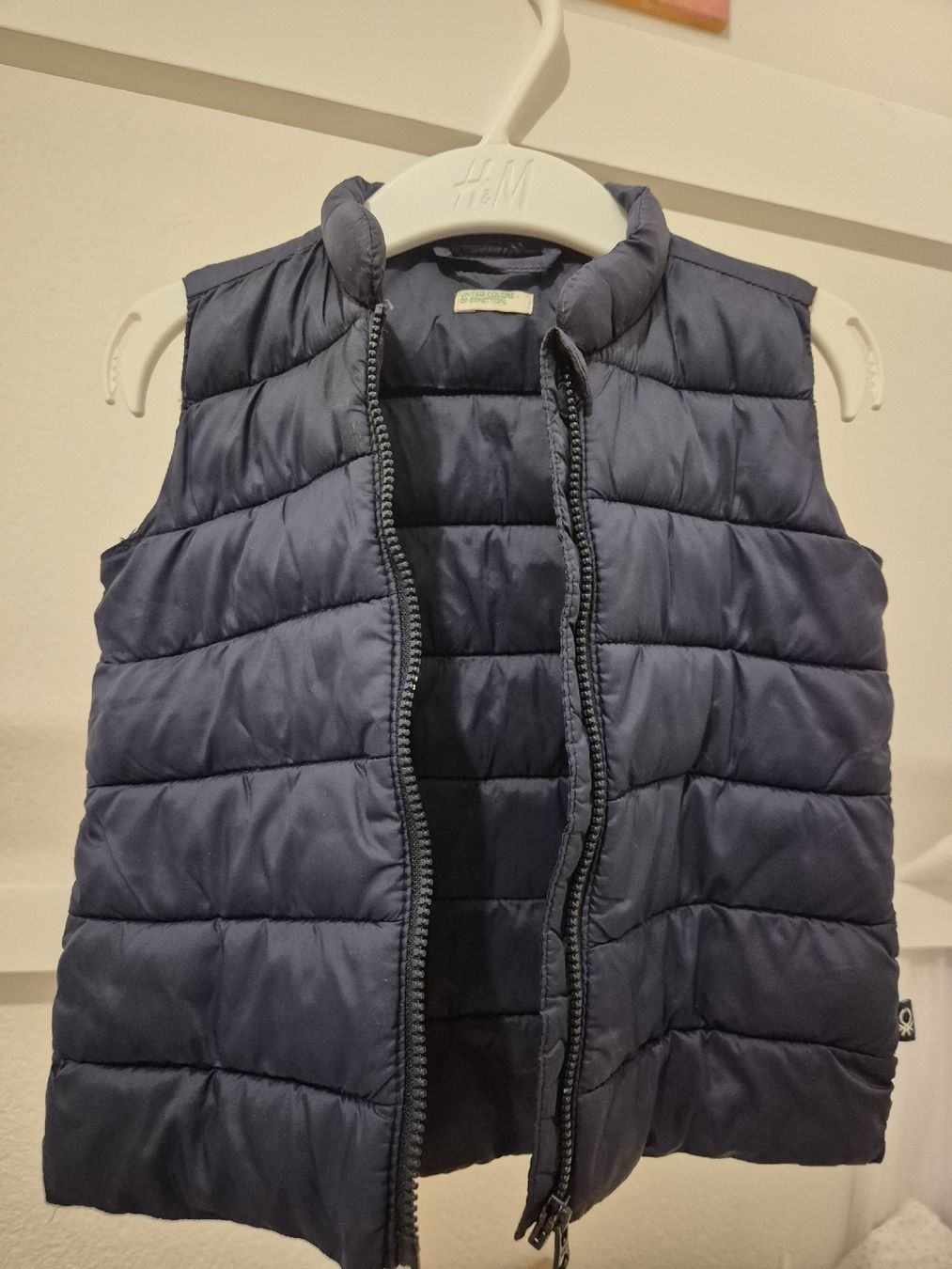 Benetton Altro abbigliamento: Benetton Gilet – Usato da Villars-sur-Glâne venduto da Thalimey 1