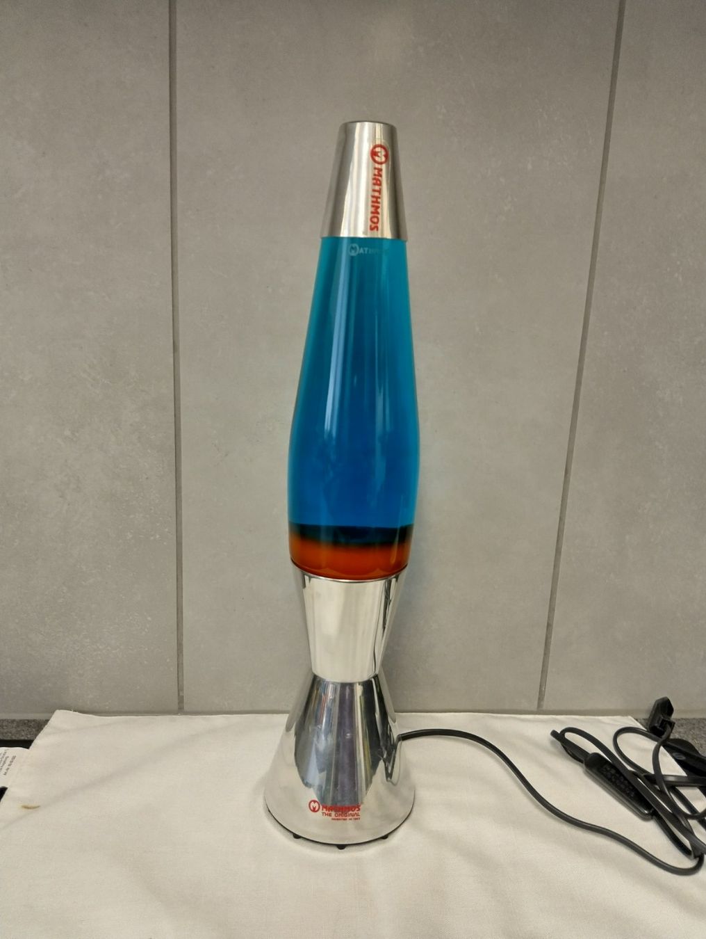 Mathmos Lampen: Mathmos Astrobaby Lavalampe Silber Blau/Orange Lava Lampe – Gebraucht aus Beringen von Arven86 1