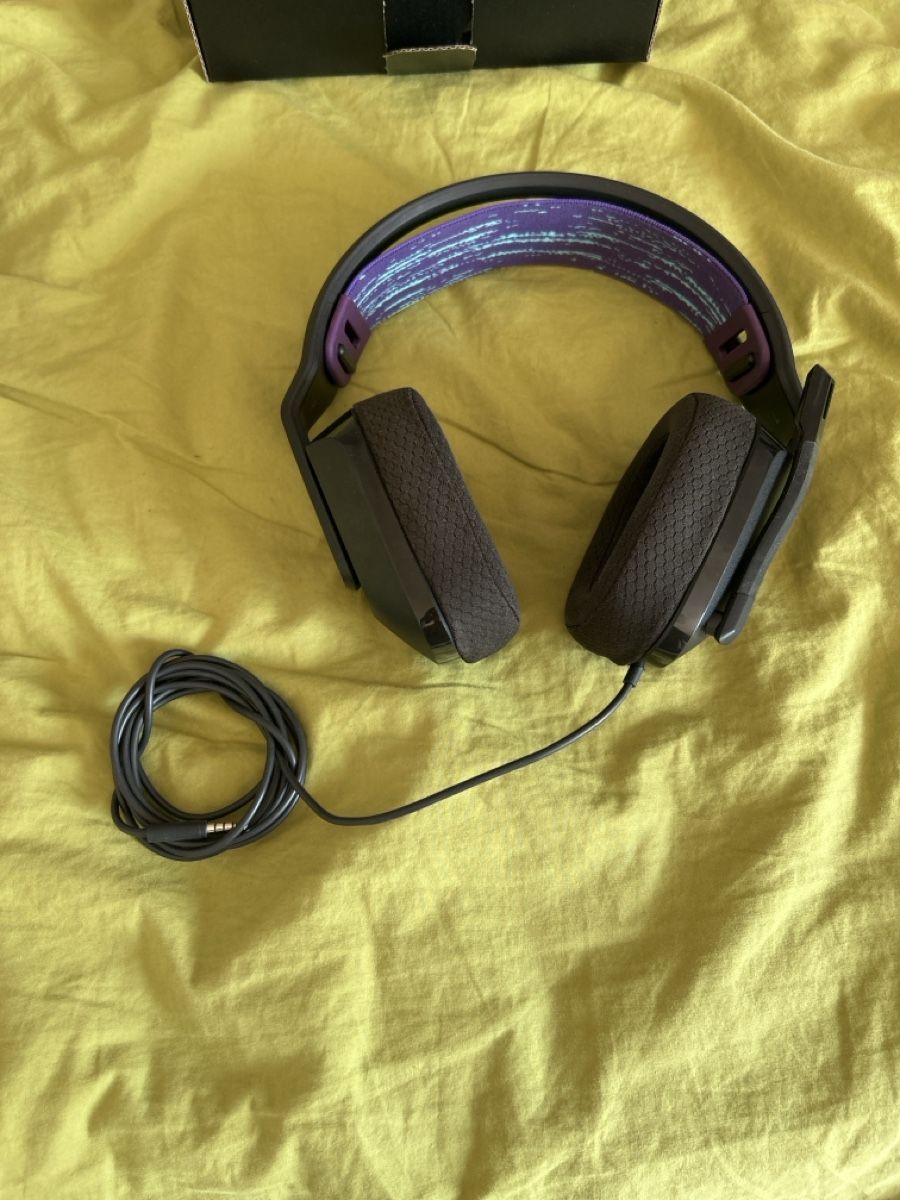 Logitech Casques audio: Logitech G335 Gaming Headset Schwarz – D'occasion à Langenthal par sim_zxv8 2