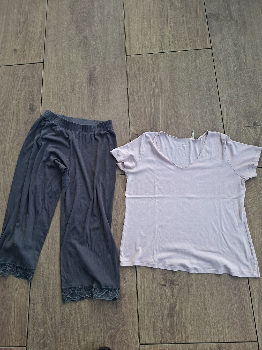 Calida Negligees & Pyjamas: Calida Pyjama,  Gr. 36/38 – Gebraucht aus Kriens von Ricobaby