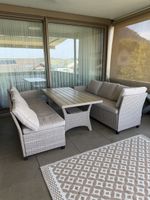 Garten-Lounge-Set mit Tisch – flexibel stellbar