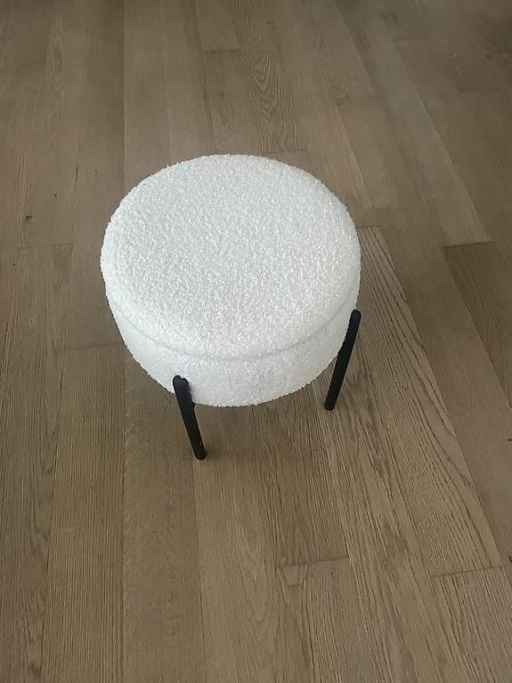 Sgabelli: Hocker Teddy – Usato da Fruthwilen venduto da flo_p2hn