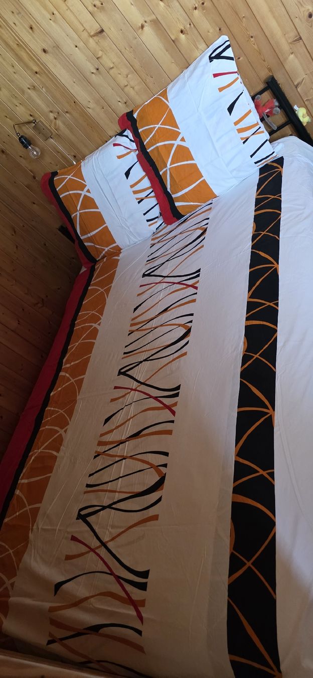 Biancheria da letto: Duvetbezug Set 200 x 210 – Nuovo (secondo la descrizione) da Aeschi SO venduto da trindade