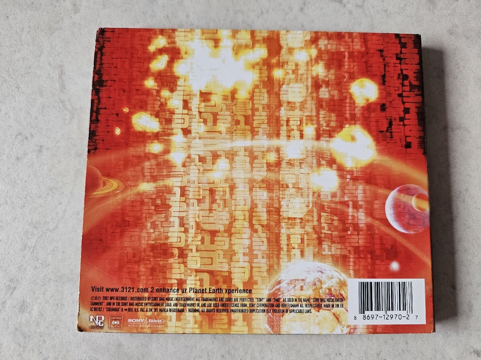 CD: Prince  -  Planet Earth / Mit 3D Cover – Usato da Schneisingen venduto da backstore24 1