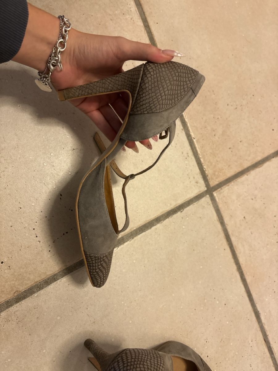 Scarpe da donna: Lederschuhe  mit Absatz – Nuovo (secondo la descrizione) da Zumikon venduto da fed_cn9t 4