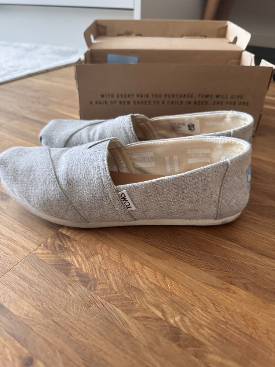 Toms Scarpe da donna: TOMS Women's Classics - Size 37 - Light Gray – Usato da Zürich venduto da Tanja_G88 6