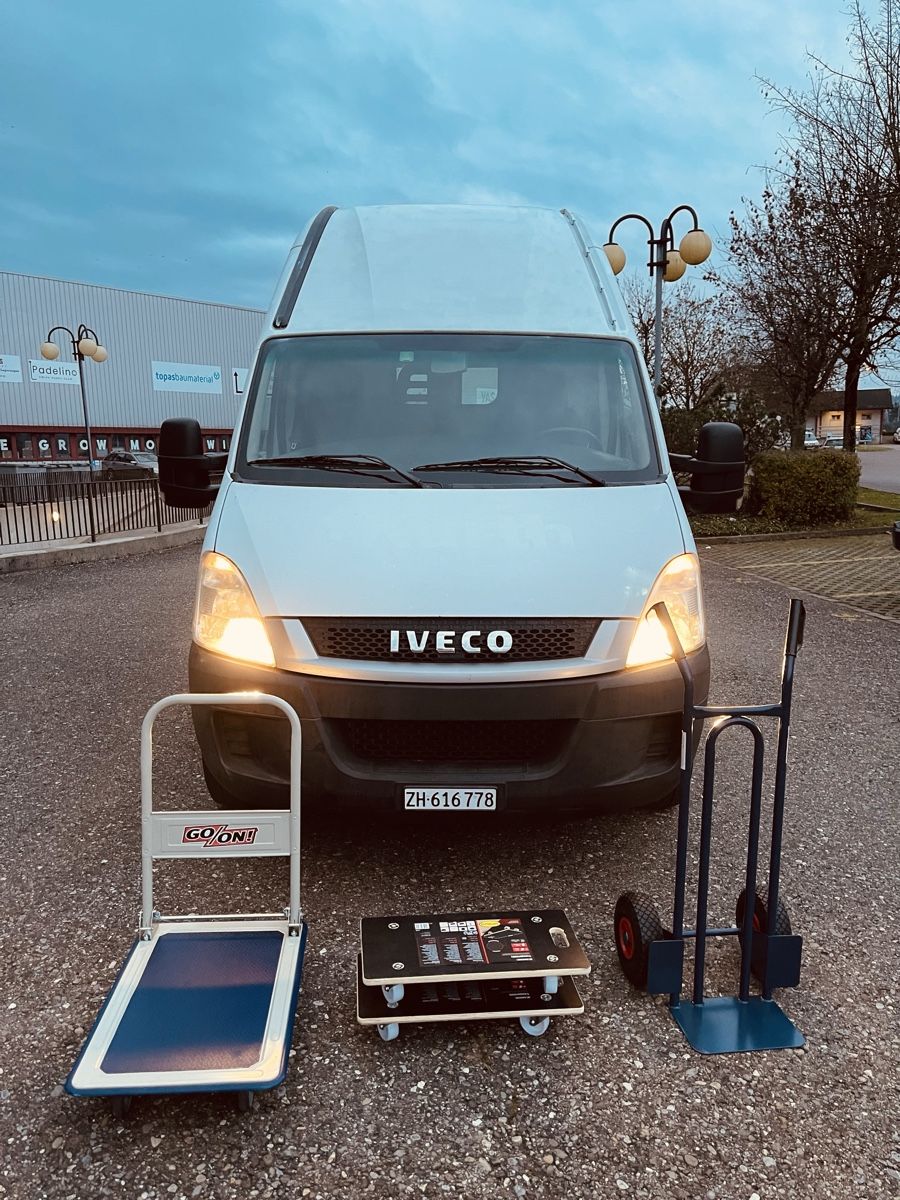Dienstleistungen & Reparaturen: Lieferwagen | Transporter mieten – Gebraucht aus Niederglatt ZH von Amaros25 1
