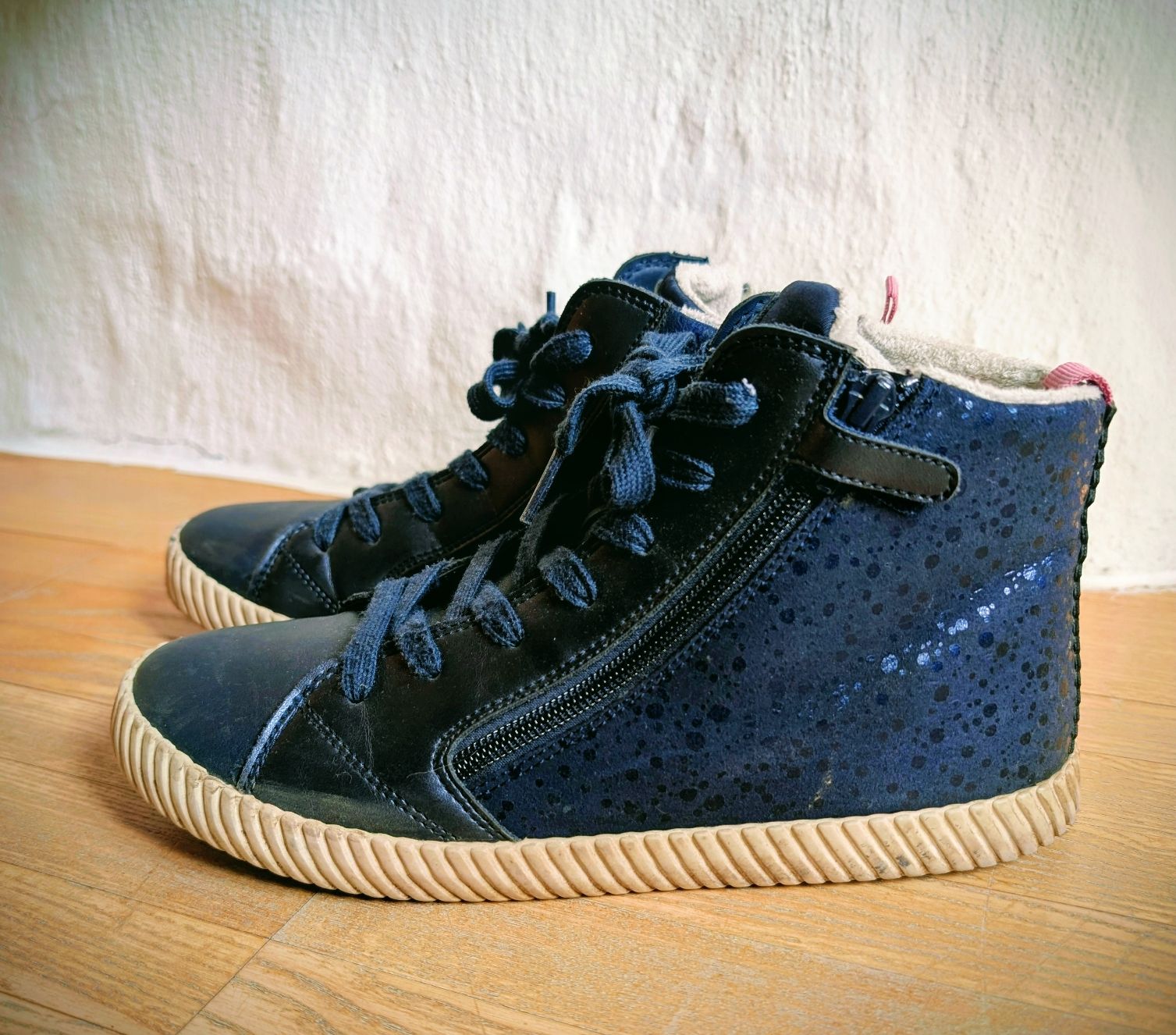 Geox Scarpe per ragazze: Geox Übergangsschuhe Gr. 38 – Usato da messen venduto da Loo21