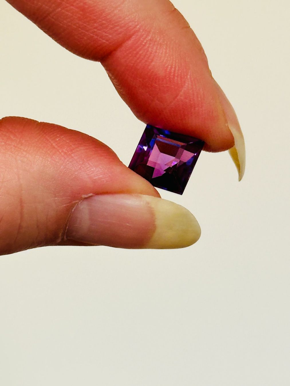 Pietre preziose: Certified 7.05 Ct – Nuovo e nell'imballaggio originale da Genève venduto da AGBERG 3