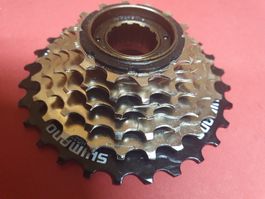 Kassette Velo SHIMANO MF-HG22. Neu