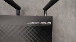 ASUS RT-N66U "Dark Knight" Router (DD-WRT tauglich)