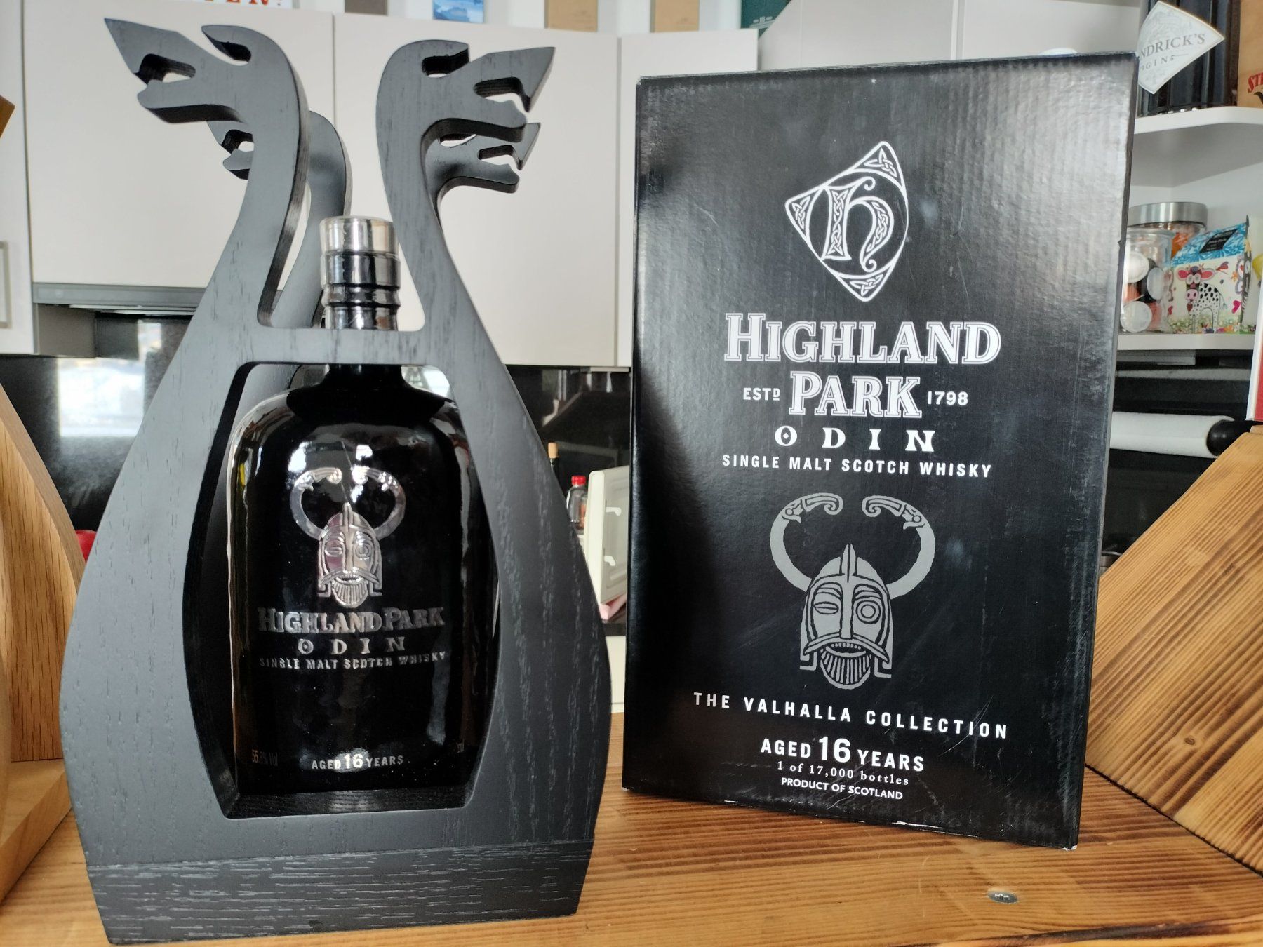 Highland Park Bevande alcoliche: Whiskey Odin und Freya Valhalla Collektion – Nuovo (secondo la descrizione) da St. Moritz venduto da MarcLangheinrich 1