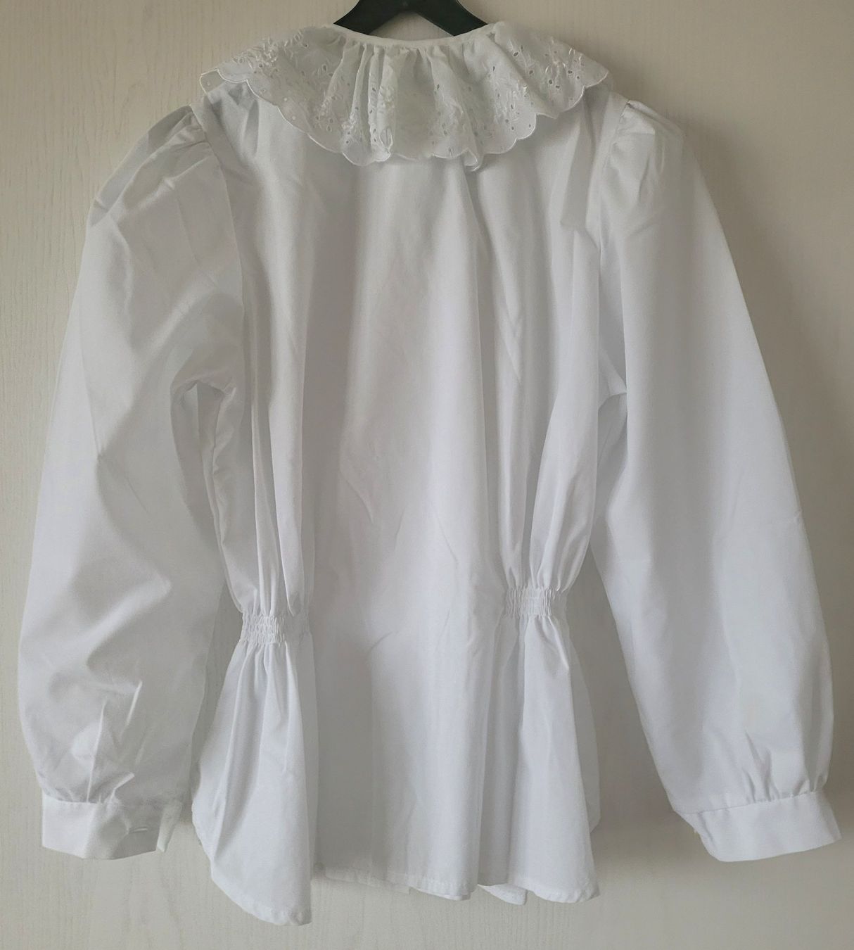 C&A Camicette, T-shirt & Top: Romantische Bluse mit Spitze – Usato da Oberuzwil venduto da rtr_wp6m 1