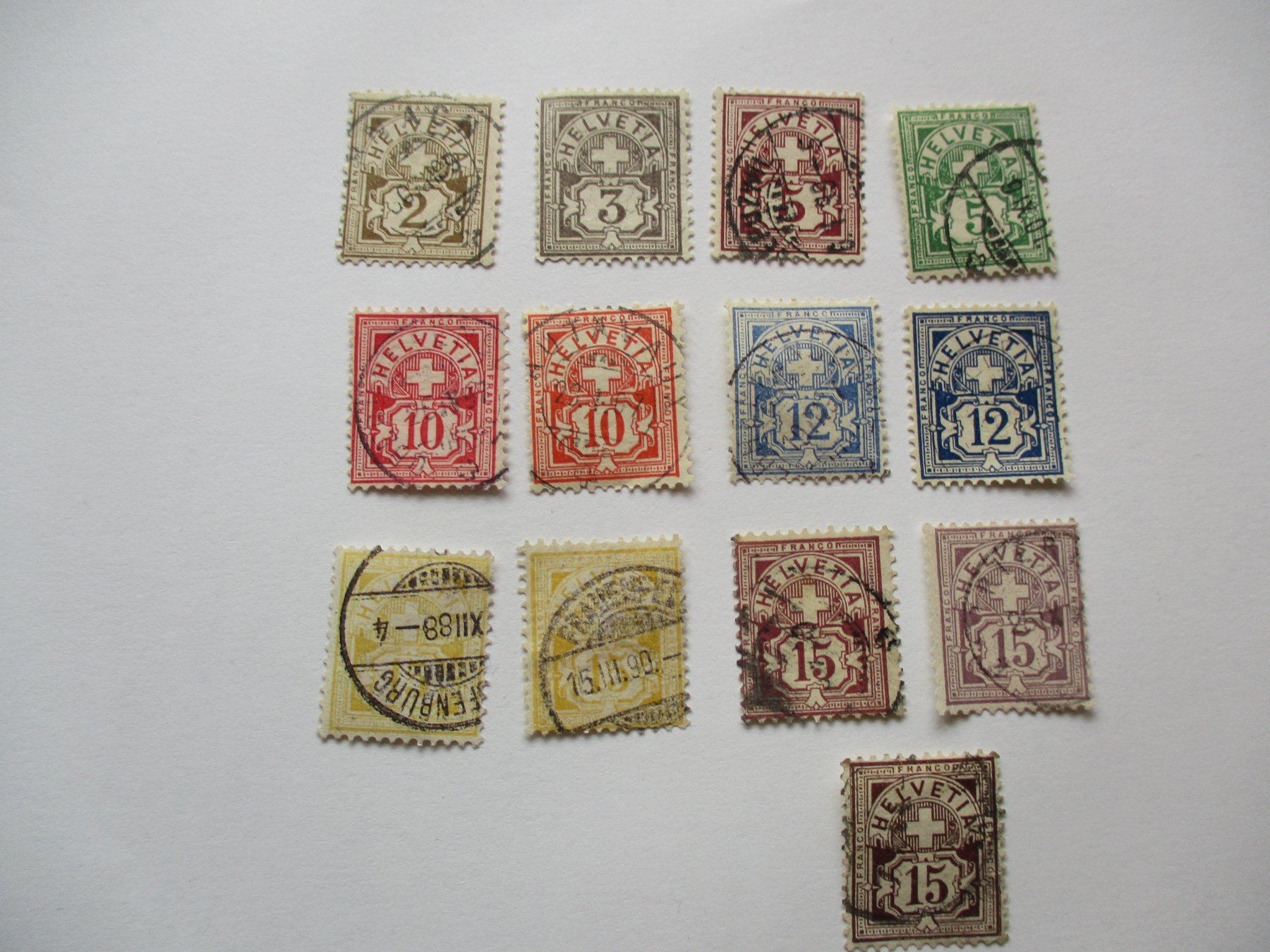 Alle Briefmarken: Lot de timbres Helvetia "chiffre" – Gebraucht aus La Sarraz von plu_v9cf