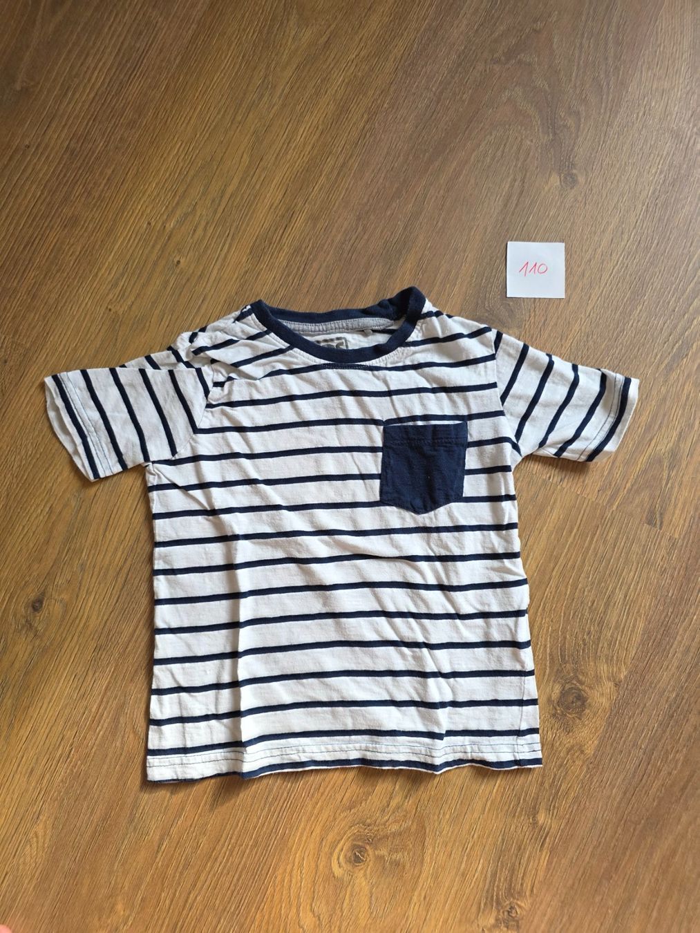 Camicie, T-shirt & Polo: T-Shirt, Shirt gestreift Gr. 110 – Usato da Nebikon venduto da Japostyle