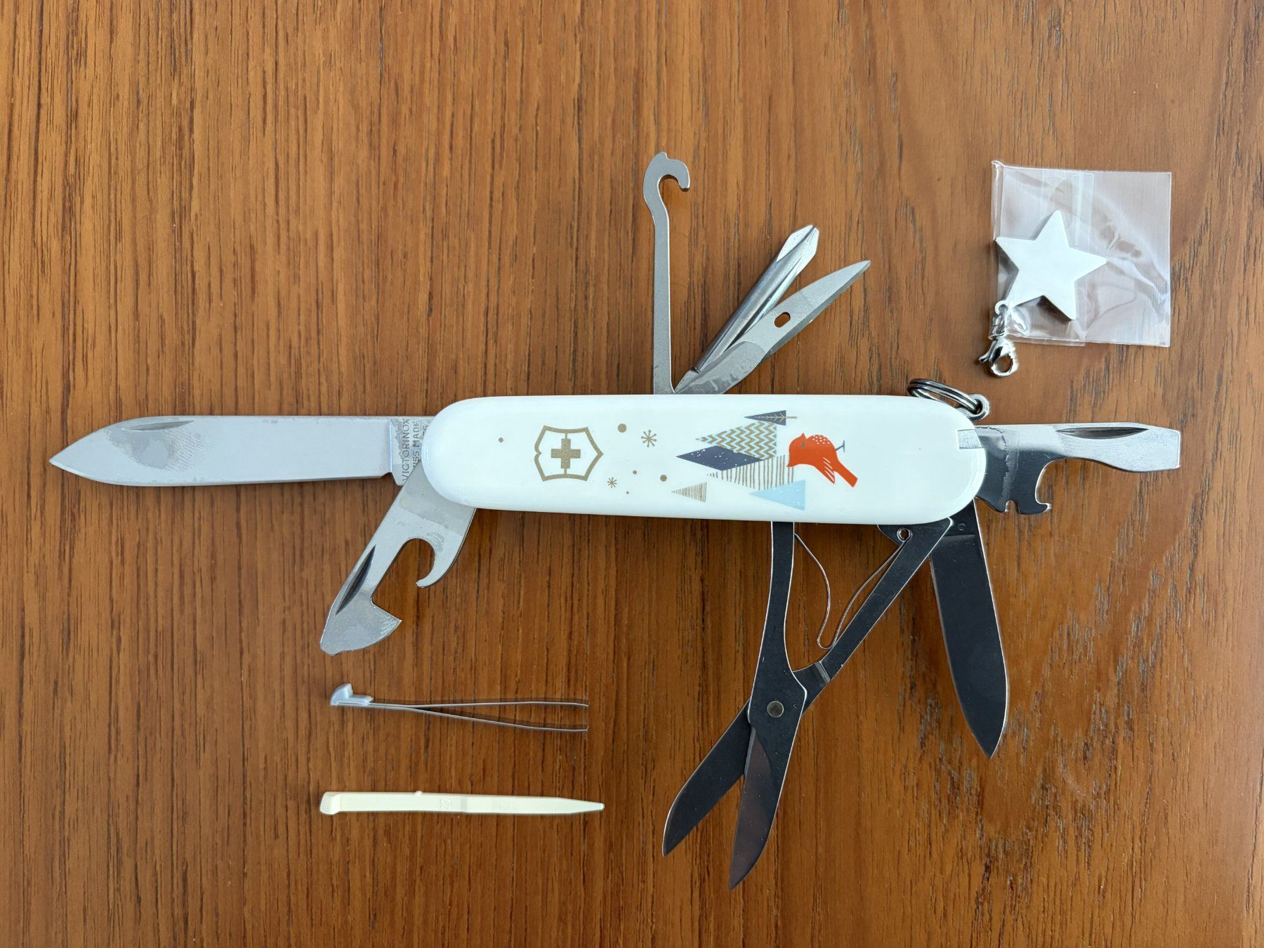 Victorinox Couteaux de poche: Victorinox Winter Magic – Neuf avec emballage d'origine à Niederdorf par Daddy07 1