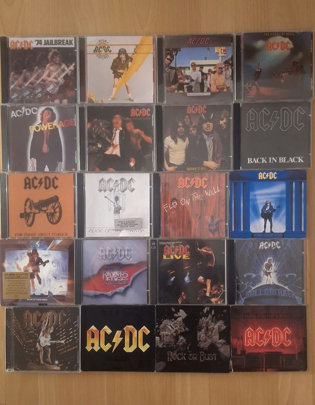 CDs: AC/DC CDs – Gebraucht aus Sevelen von Sparta01