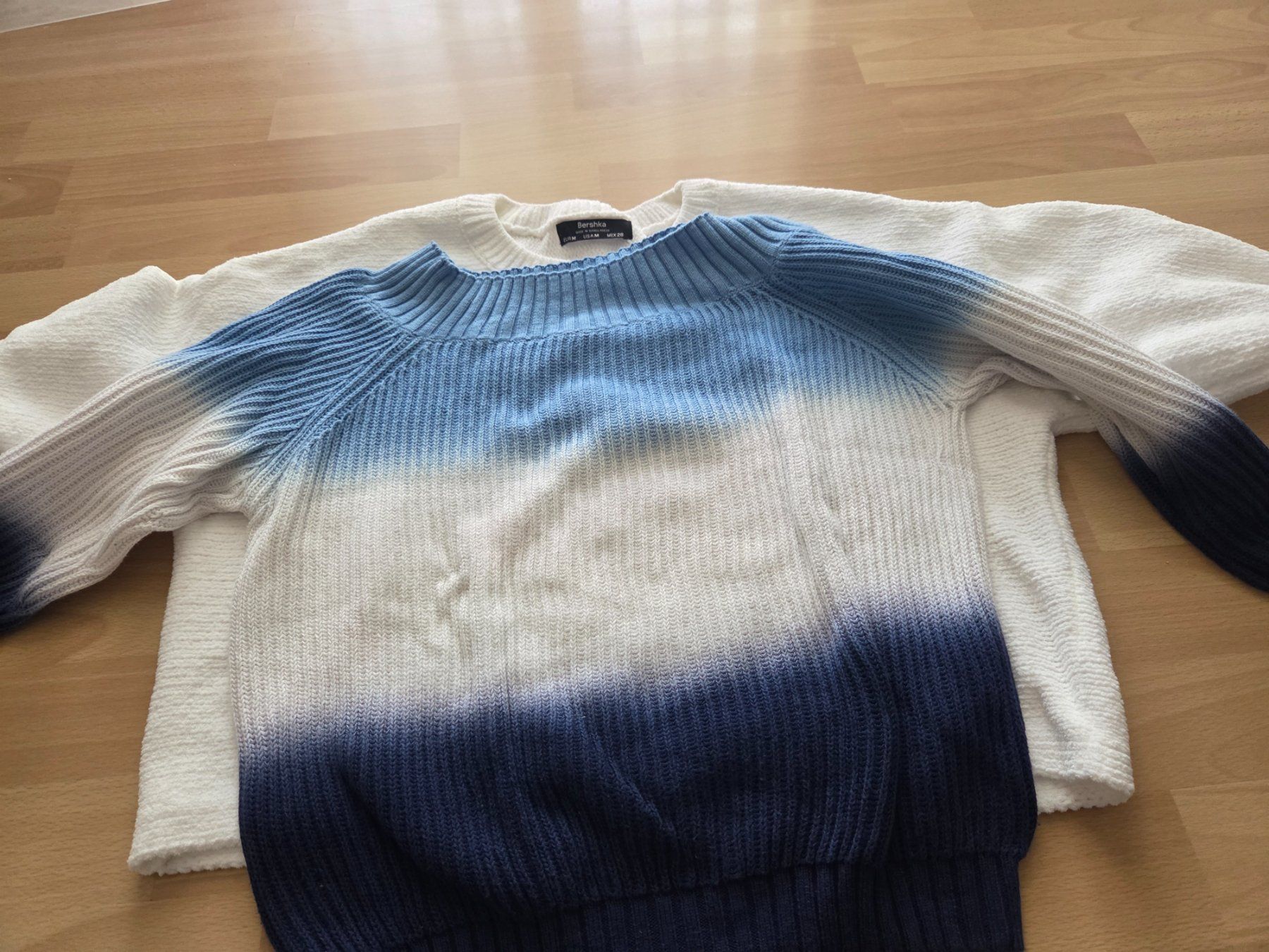 Lotti di vestiti: Pullover Paket - Verschiedene Farben & Marken, Gr. M&L – Usato da Abtwil AG venduto da MaVo.0710 5
