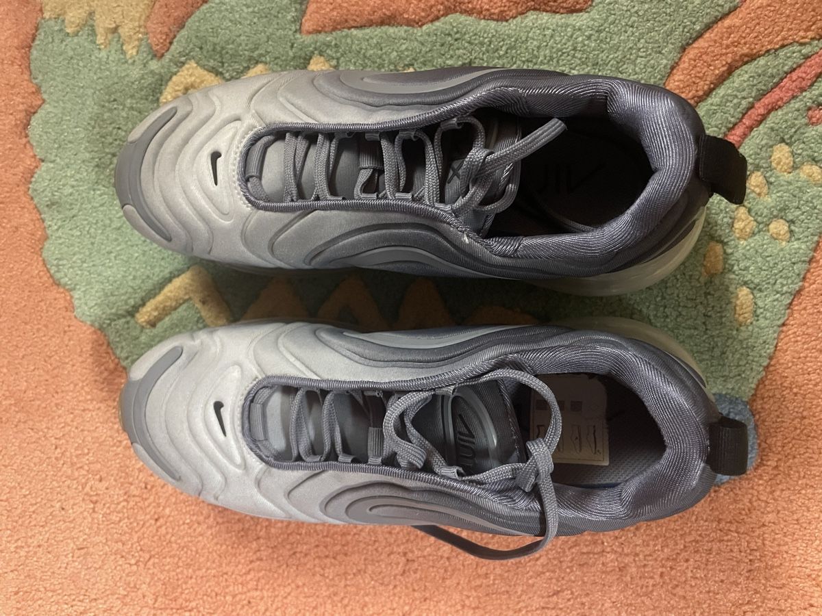 Herrenschuhe: Nike Air Max 720 Grau – Neu (gemäss Beschreibung) aus Adliswil von mei_f5ps 2