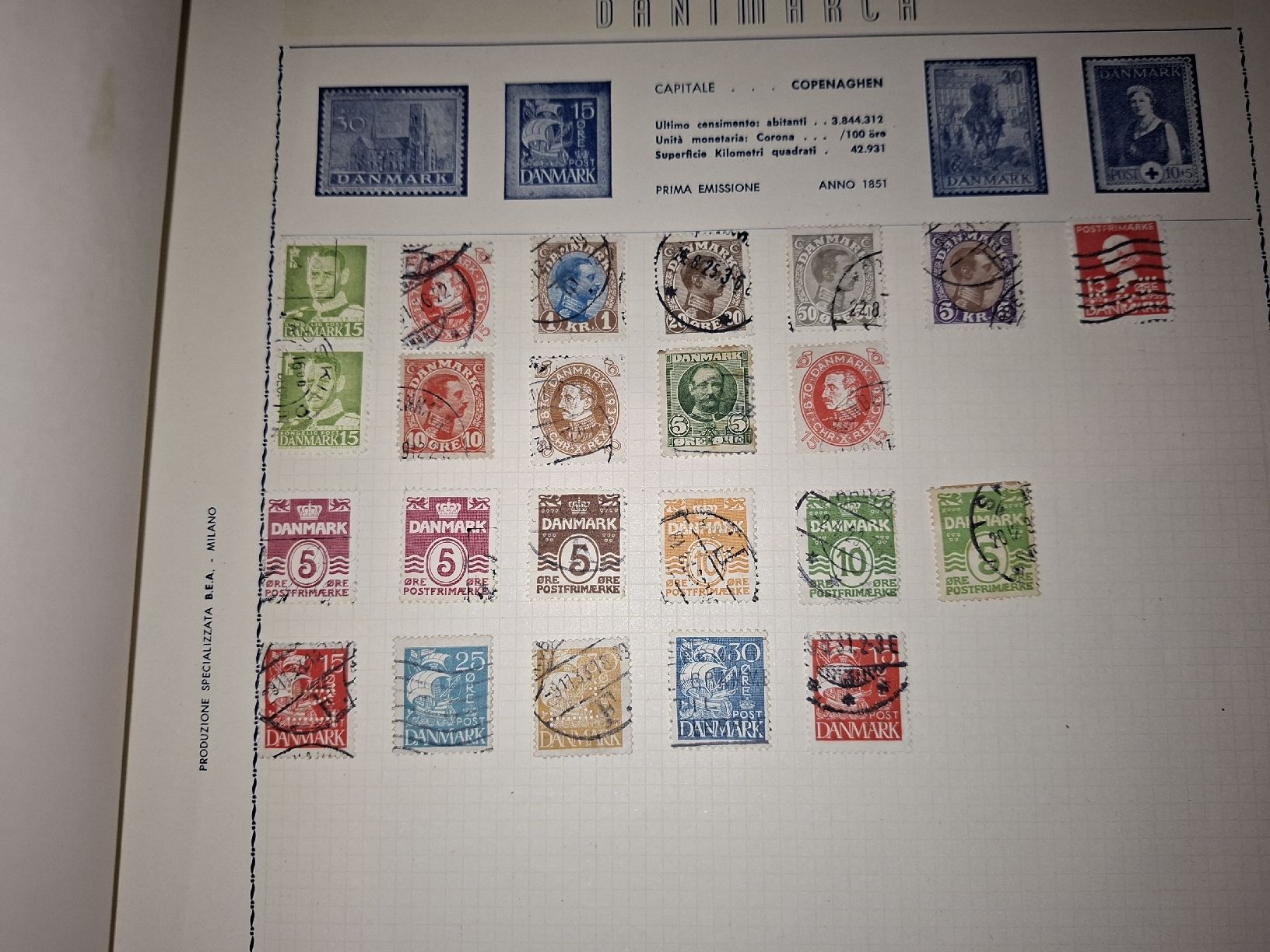 Tutti i francobolli: Album div. Länder 50S – Usato da Balgach venduto da SIMEON27 9