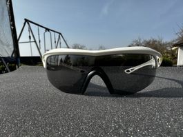 Lunettes Oakley M-Frame – blanc / verre noir
