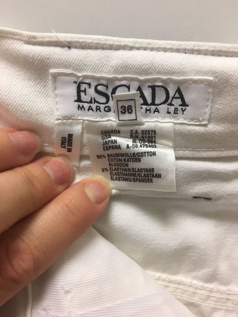 Escada Jupes: Original "Escada" Rock Größe 36 – Neuf (Voir description) à Basel par vitaminka 2