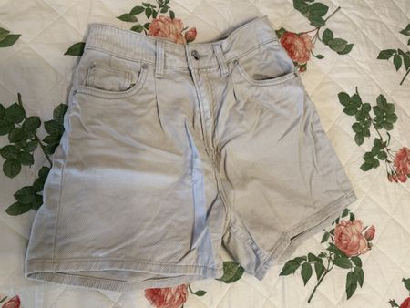 Kurze Hose Jeansshorts beige Baumwolle 