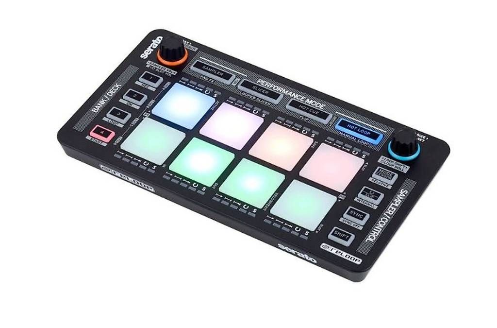 Console di mixaggio: 2 Stück Reloop Neon Pad Controller für Serato DJ – Usato da Bern venduto da Ph1l1pp3_A 2