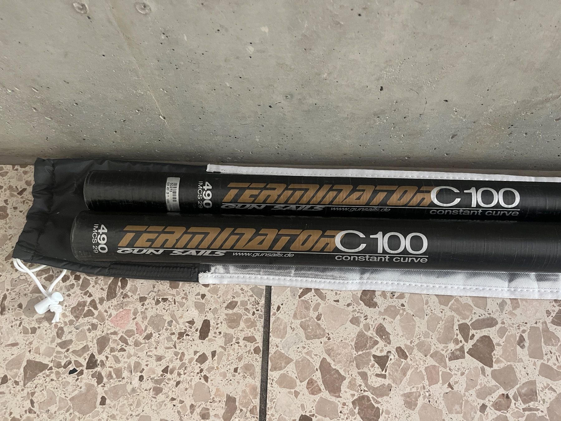 Tavole da surf e di nuoto: Gun Sails Terminator Windsurfmast 100% Carbon 490 – Usato da Zuerich venduto da Ueli 1