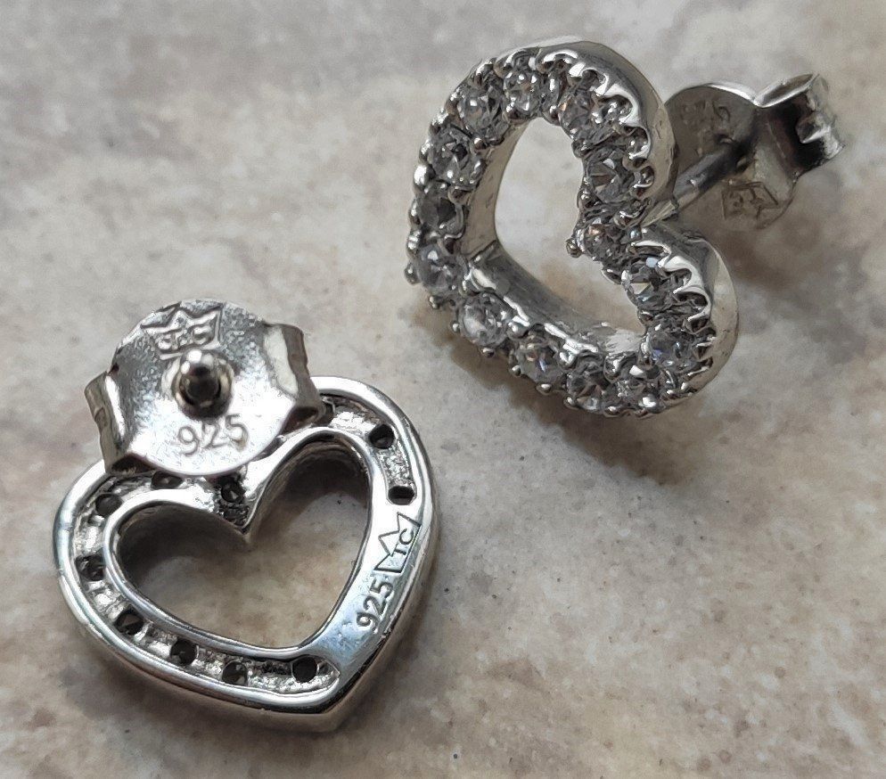 Orecchini pendenti & Orecchini a lobo: Herzförmiger Ohrstecker Silber 925 – Nuovo (secondo la descrizione) da Miège venduto da gitarro68 3