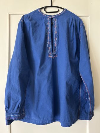 Trachtenhemd blau mit Stickerei Grösse 54/XL