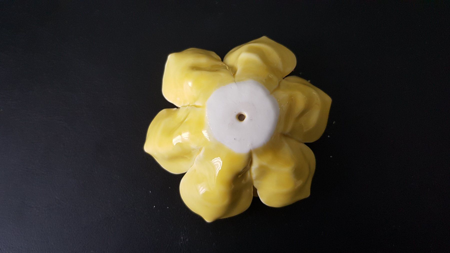 Vasi & Recipienti: Kerzenvase in Blumenform gelb – Usato da Dübendorf venduto da Nemo_0 1