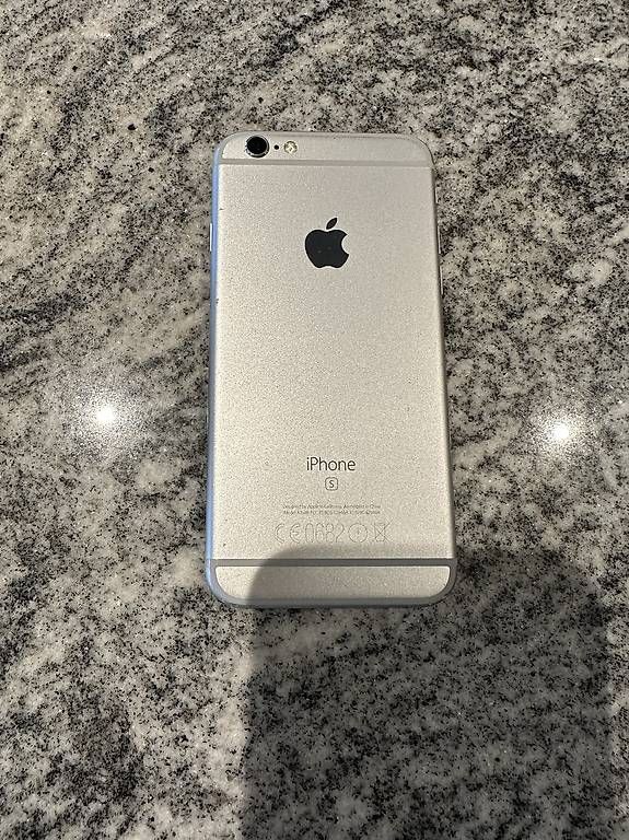 Handys / Smartphones: iPhone 6S – Gebraucht aus Schwanden Sigrisw von NinaT 2
