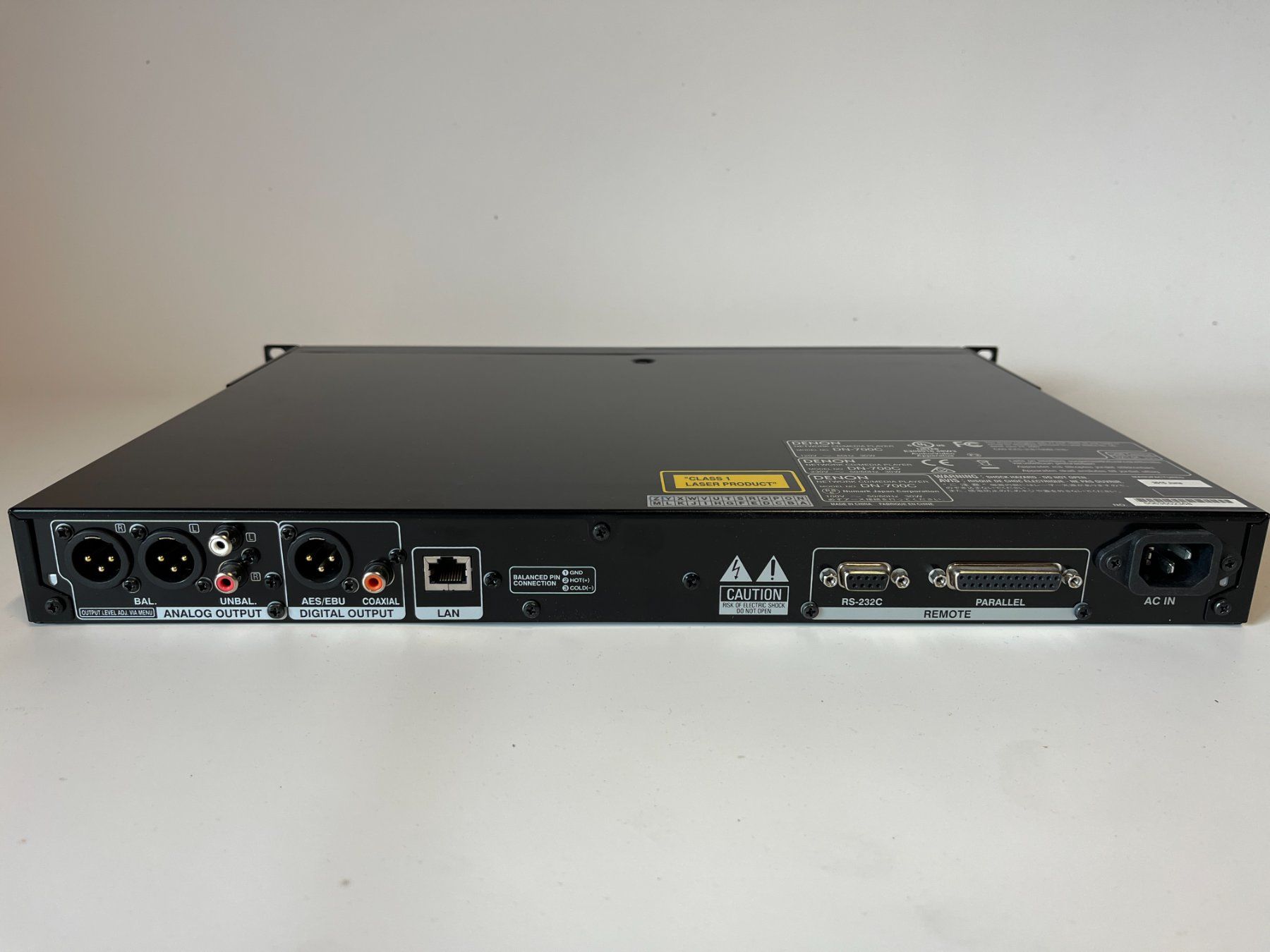 Denon Lettore multimediale & Streamer: Denon Professional DN-700C Netzwerk-/Media-/CD-Player – Usato da Zizers venduto da fiduciar 2