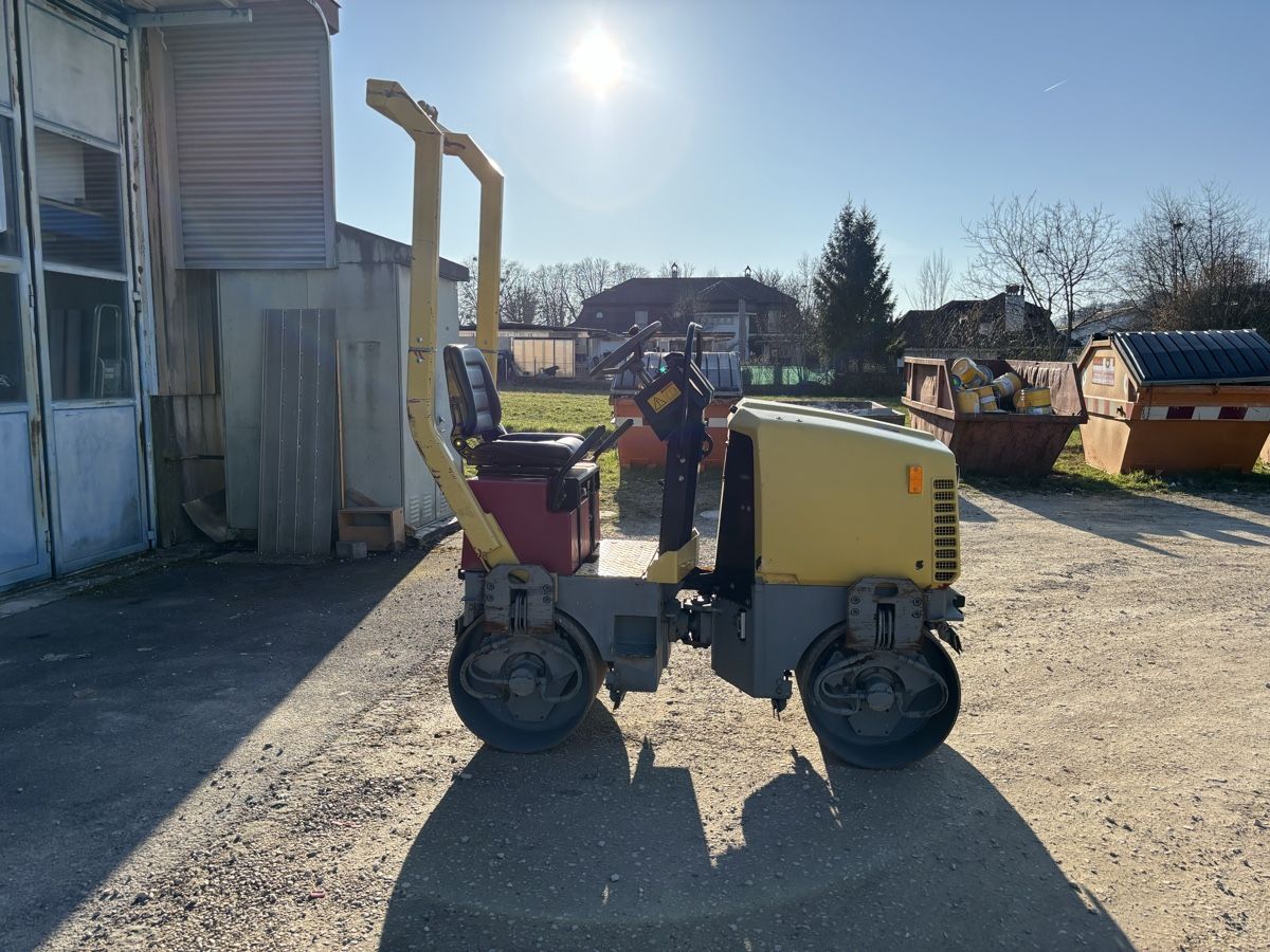 Tutte le macchine: Strassenwalze / Walze 1,6t – Usato da Courgevaux venduto da Querly 2