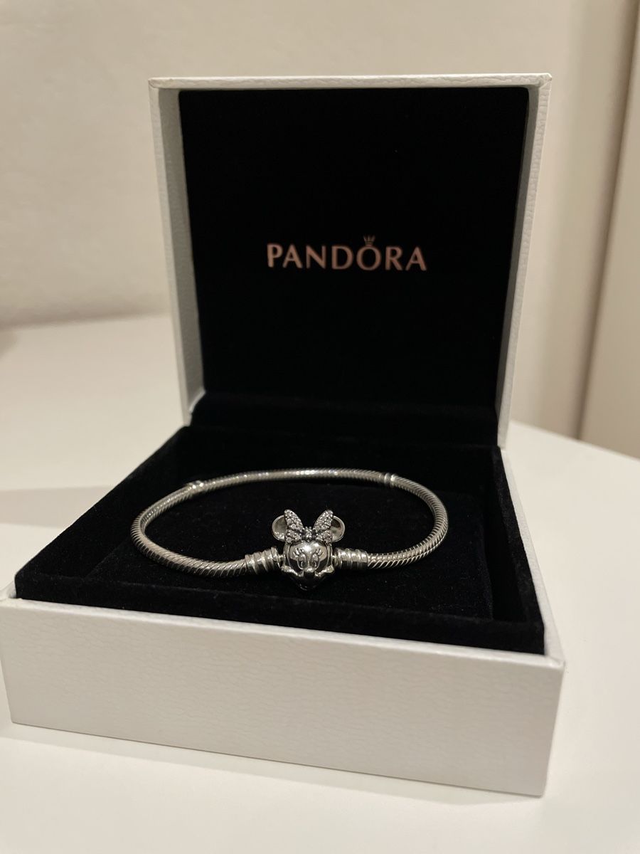 Pandora Armbänder & -reifen: Bracelet Pandora pailletée Minnie Mouse – Neu und originalverpackt aus La Chaux-de-Fonds von 19_po 1