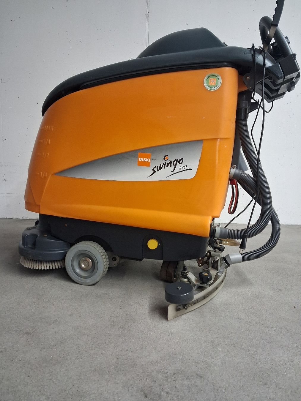Tutte le macchine: Scheuersaugmaschine  taski swingo 1250 b – Usato da Büttikon AG venduto da for_gnt6 5