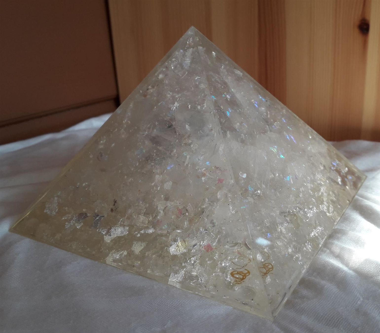 Edelsteine: ORGONIT Pyramide Large * MOND Mondstein – Neu und originalverpackt aus Aeschi b. Spiez von KRONLICHT 3