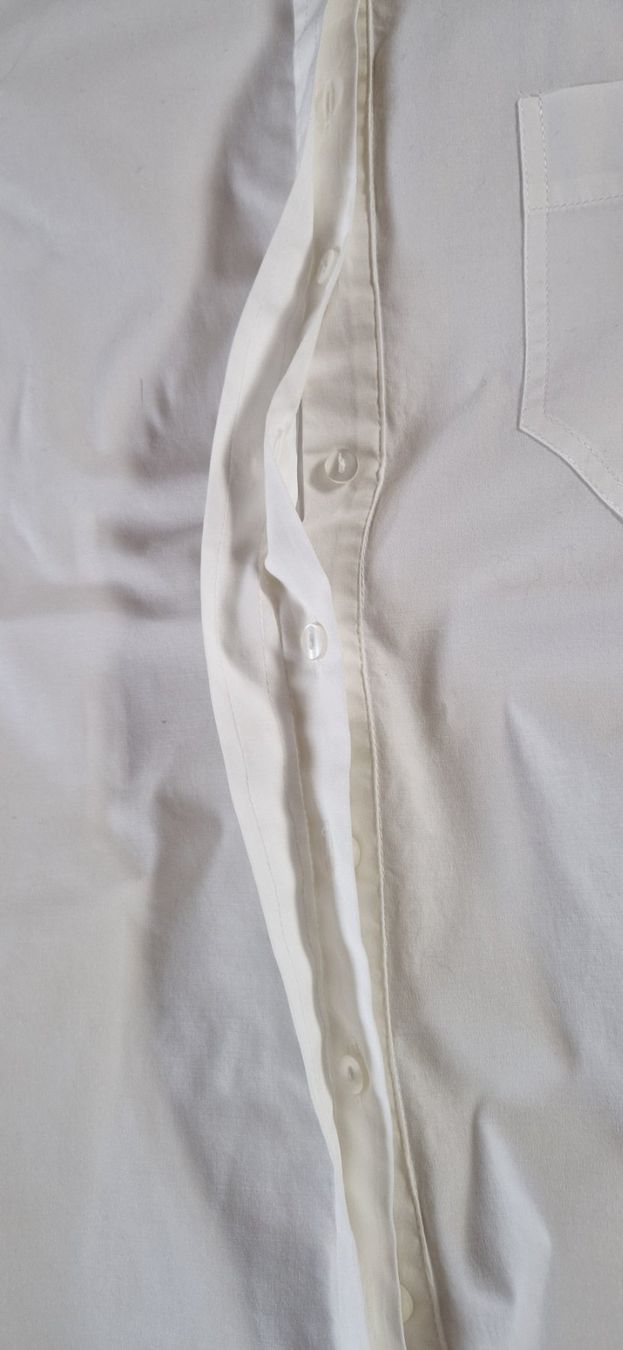 Blusen: Elegante weisse Bluse mit Rosenärmeln Gr. 36 – Gebraucht aus Gasel von sale65 4