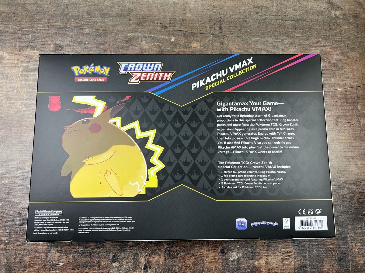 Pokémon Sammelbilder & Trading cards: Pikachu Vmax Special Collection Box  – Neu und originalverpackt aus Hallau von  1