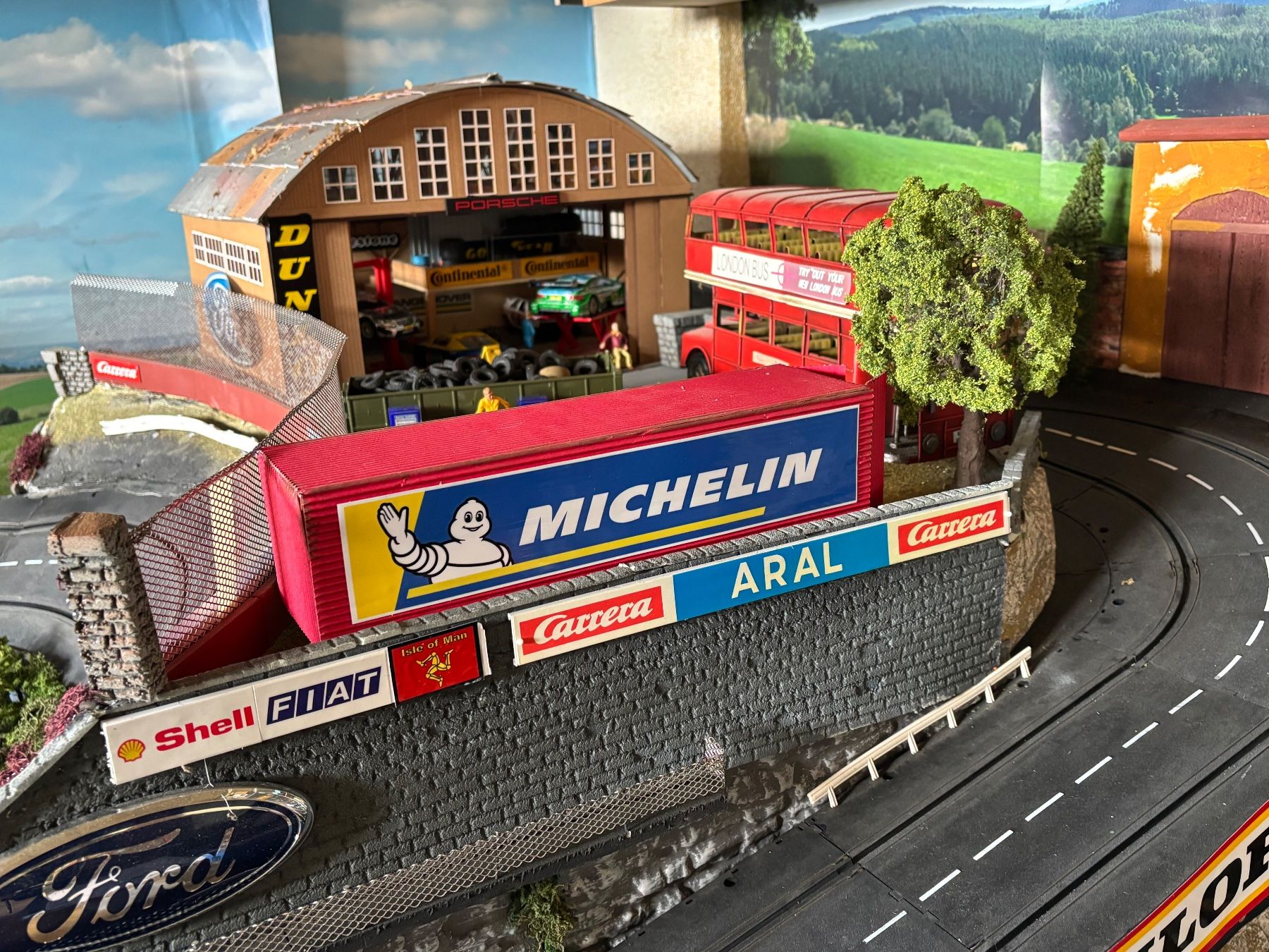 Carrera Piste: Carrera Universal – Usato da Schwyz venduto da rudilov 1