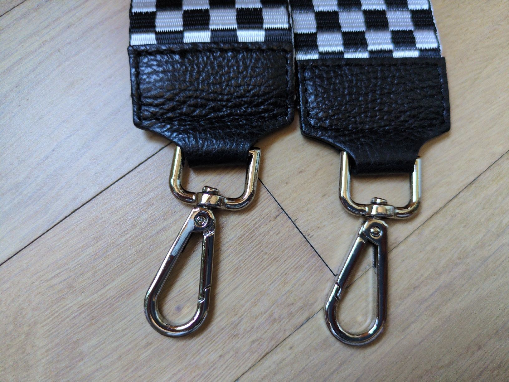 Sonstige Kleidung & Accessoires: Schulterriemen – Gebraucht aus Wil / ZH von Tomseymoor 1