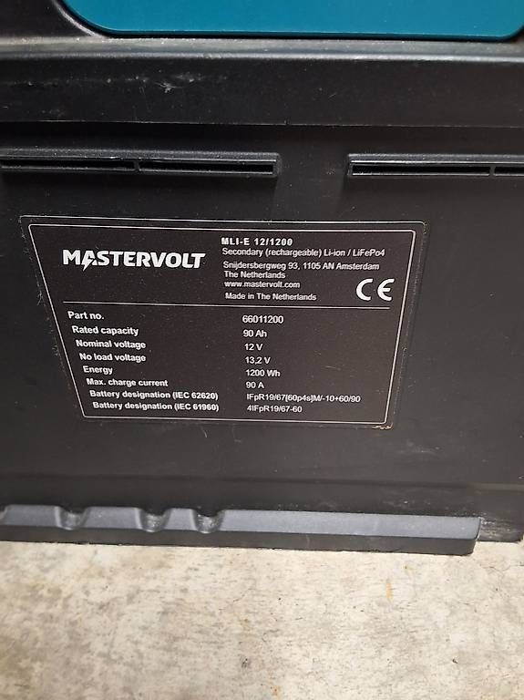 Batterie: Mastervolt MLI Ultra 12/1200 – Usato da Windisch venduto da africa-dave 2