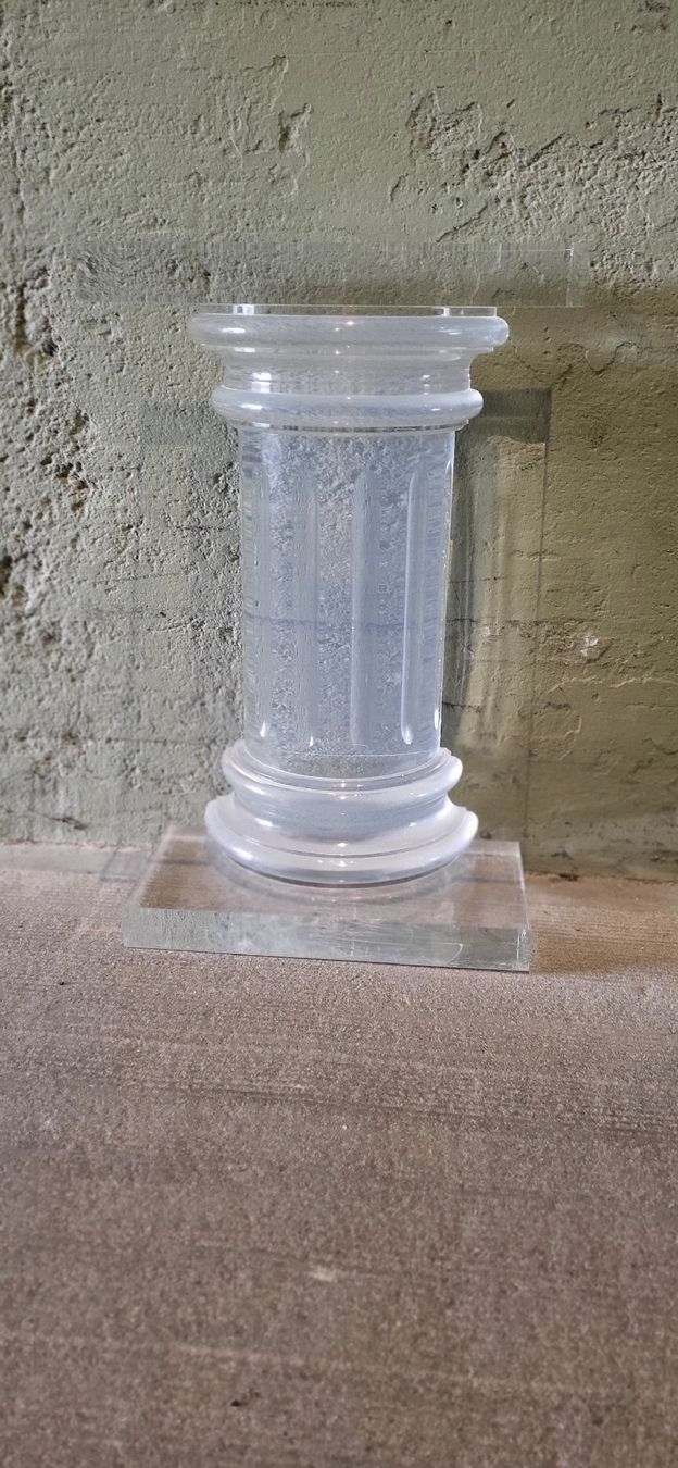 Tutte le decorazioni: HALBRÖMISCHES MODELL AUS PLEXIGLAS – Usato da Boll venduto da BollArtAntik 8