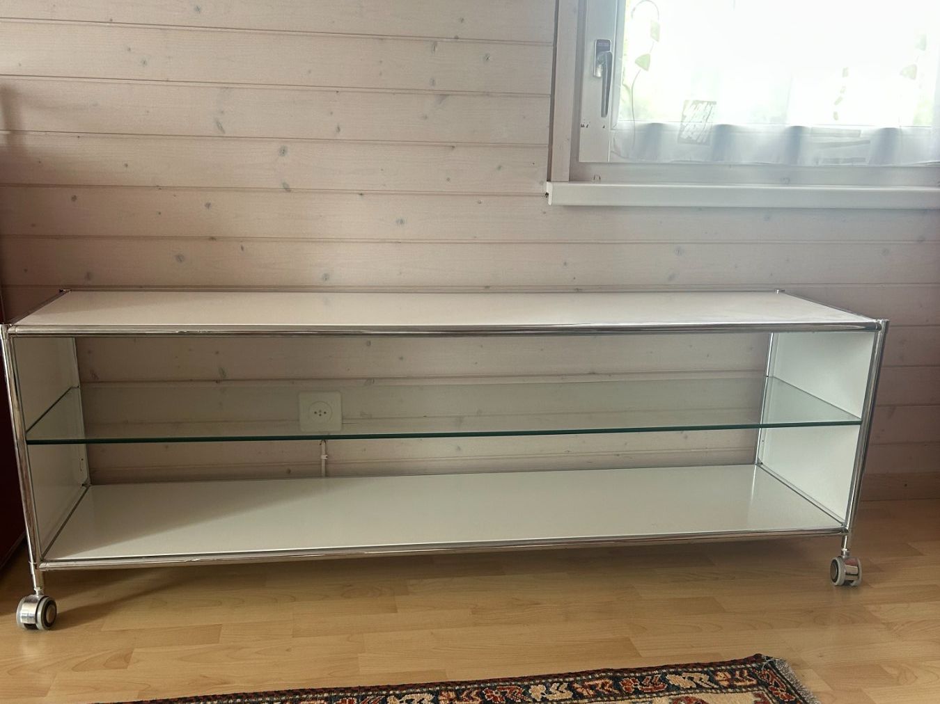 Interio TV Möbel: Lowboard  für TV oder auch anderst weitig nutzbar – Gebraucht aus Unterlunkhofen von Mkoch6