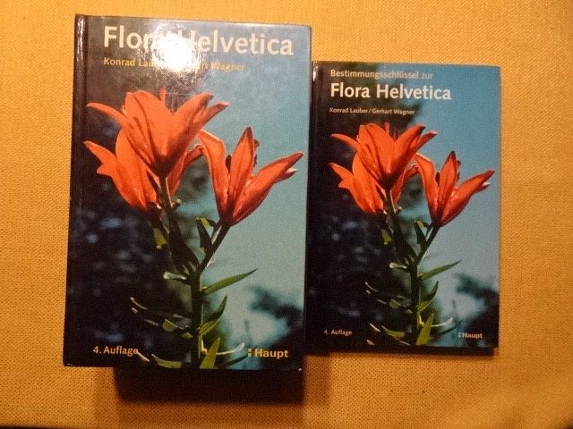 Libri: Flora Helvetica - 2 Bücher – Usato da Oberweningen venduto da Gerini