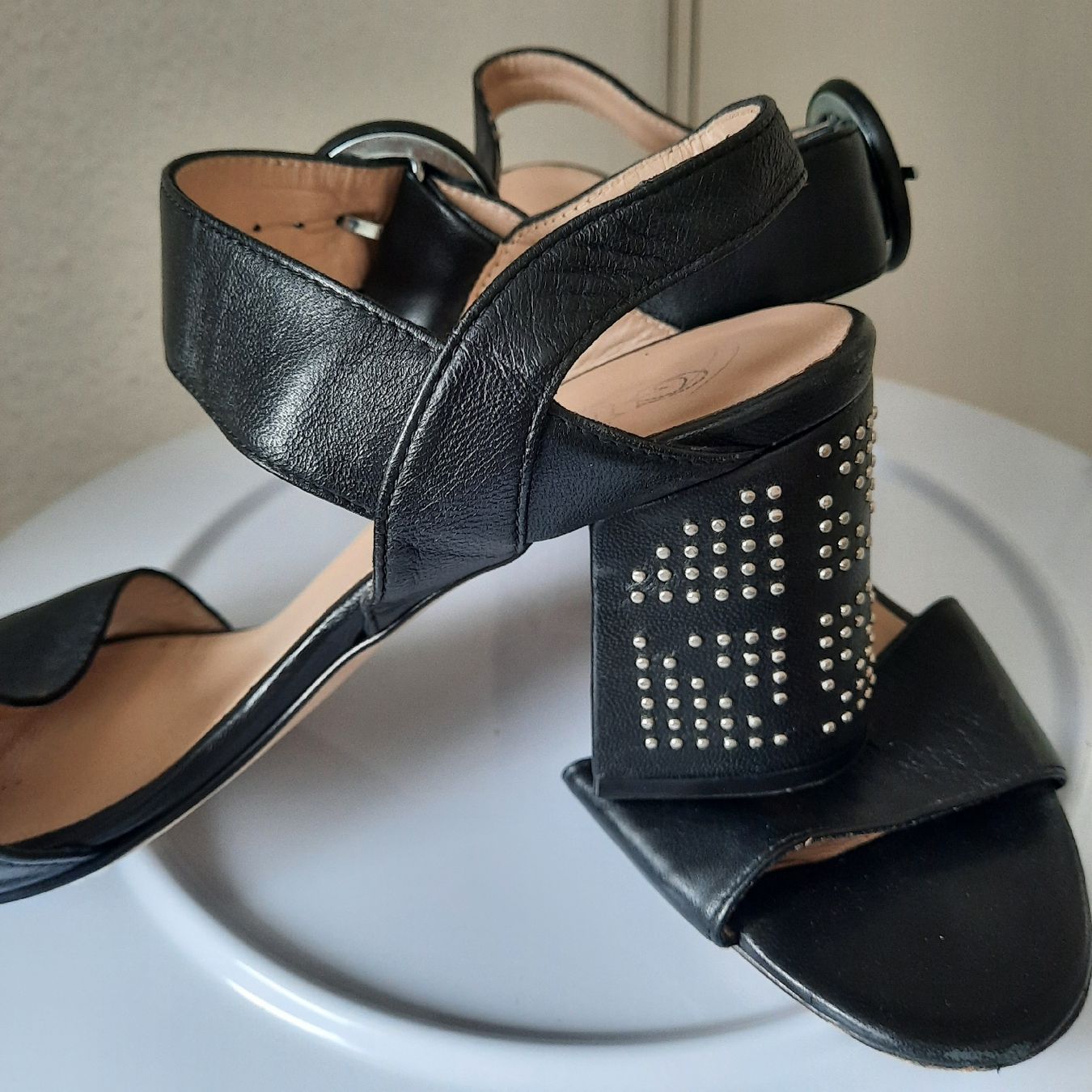 Damenschuhe: GUJA,MILANO,LEDERSCHUHE, GR.38 – Gebraucht aus Hinwil von Wuschi40