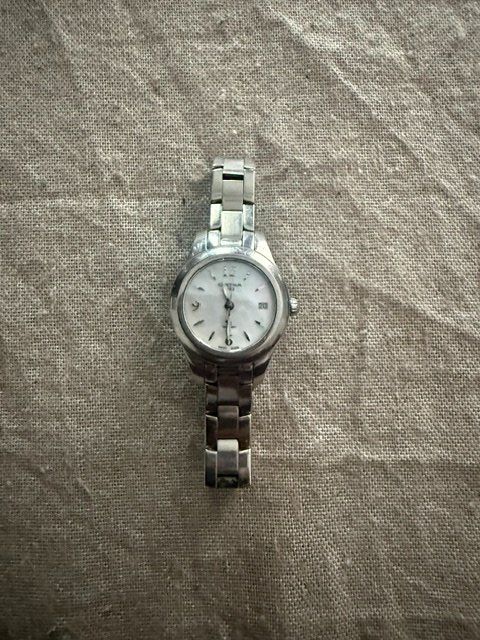 Certina Orologi: Certina Damenuhr Crystal – Usato da Lyss venduto da tsawo