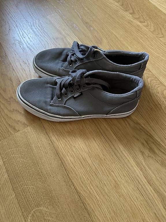 Vans Scarpe da uomo: Vans 39 – Usato da Pully venduto da tarra26 1