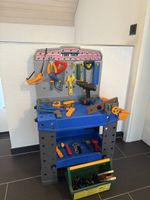 Kinderwerkbank mit Werkzeug und Zubehör